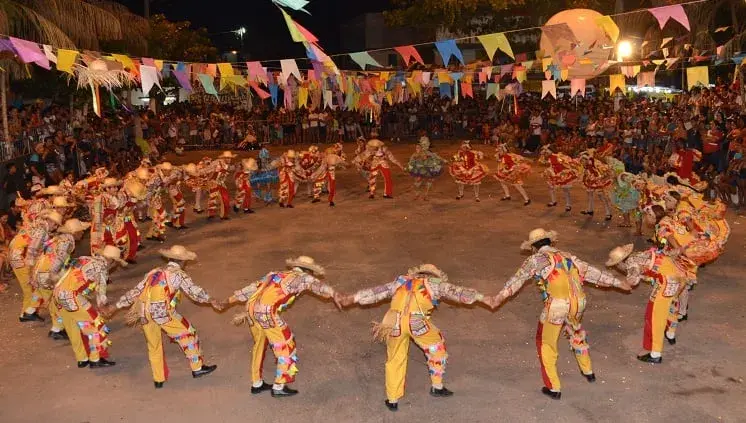 A Importância da Valorização da Cultura Nacional A Importância da Valorização da Cultura Nacional
